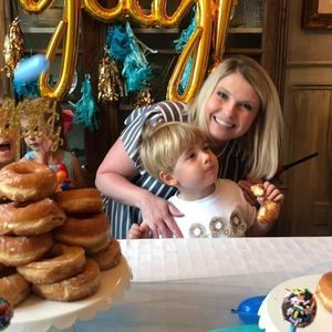 Meet your Posher, Leigh